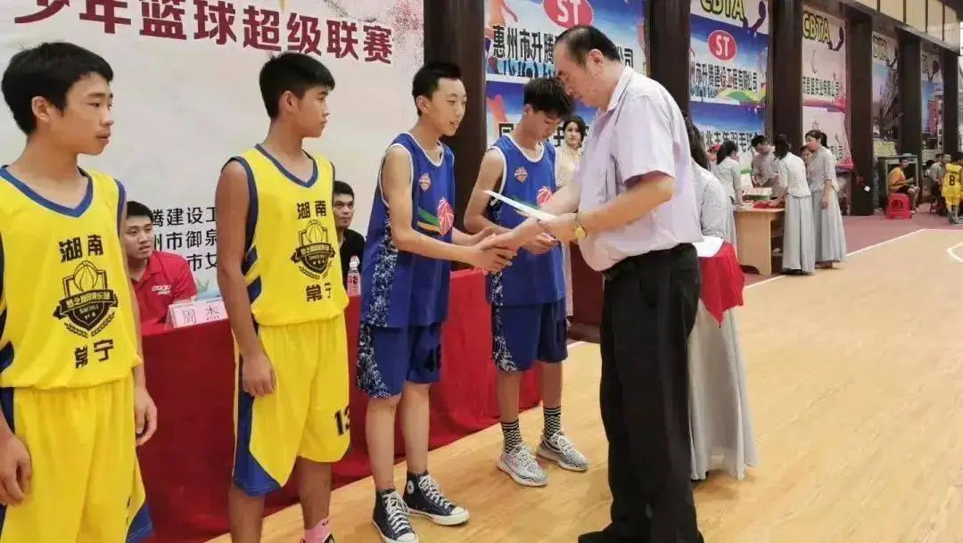 哪里有提供智能球衣租赁服务用于篮球训练_0